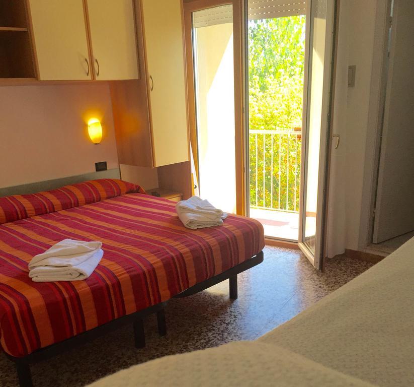 Hotel Mehari Riccione Chambre photo