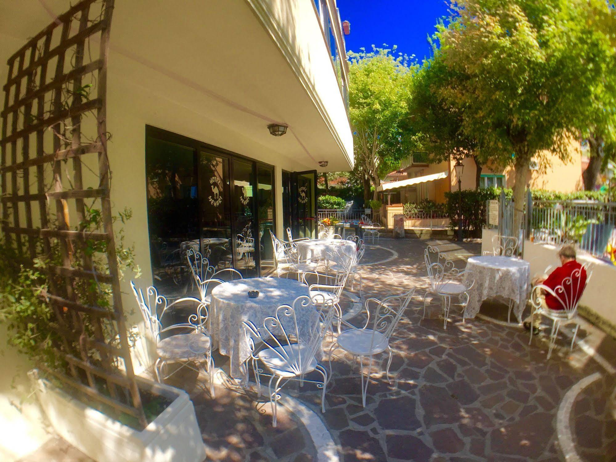 Hotel Mehari Riccione Extérieur photo
